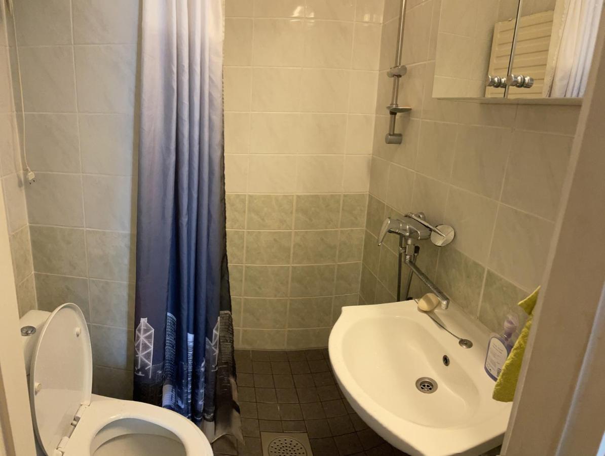 Yksio Kilometri Jokirannasta Forilta Apartment Turku Luaran gambar
